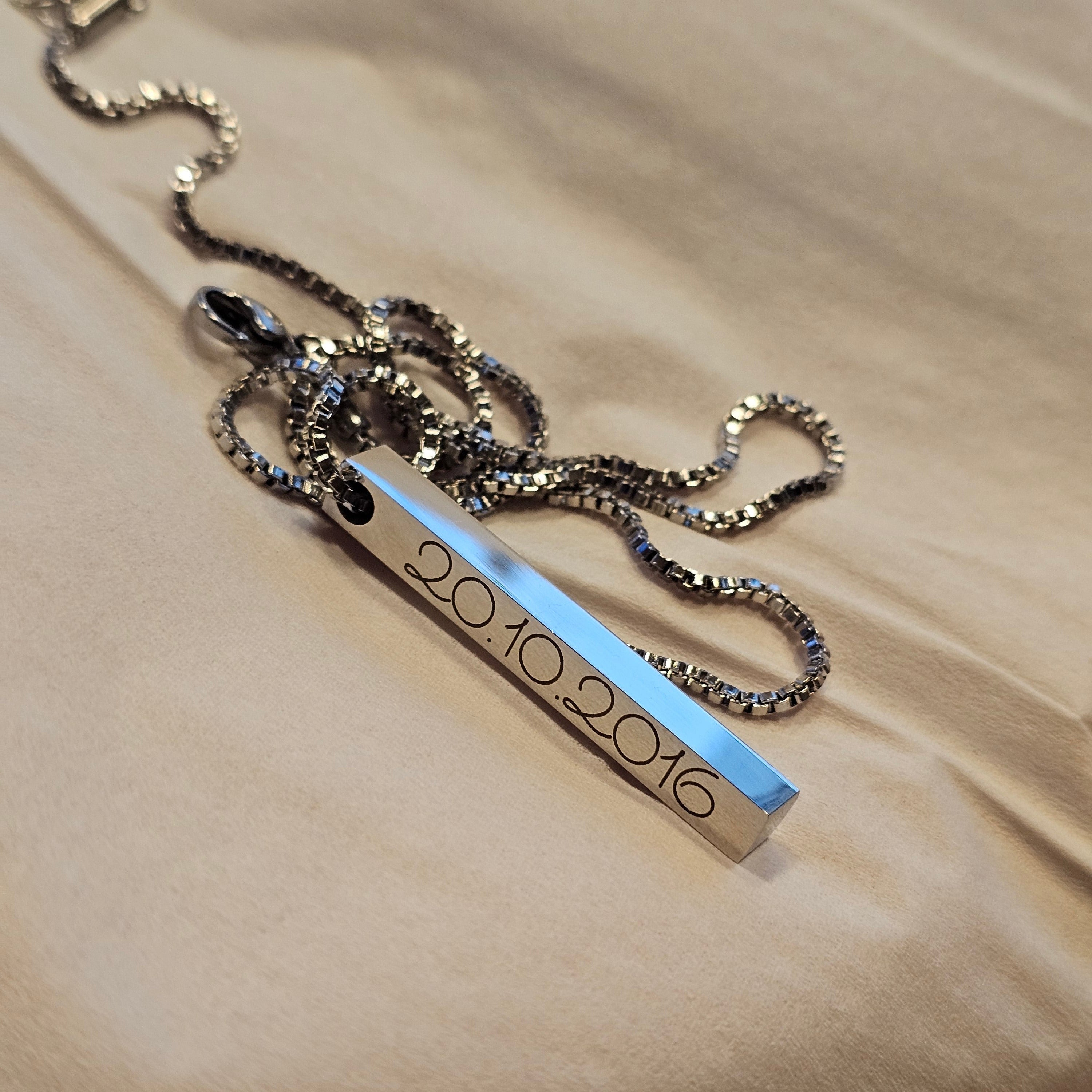 Prisma Anhänger Edelstahl